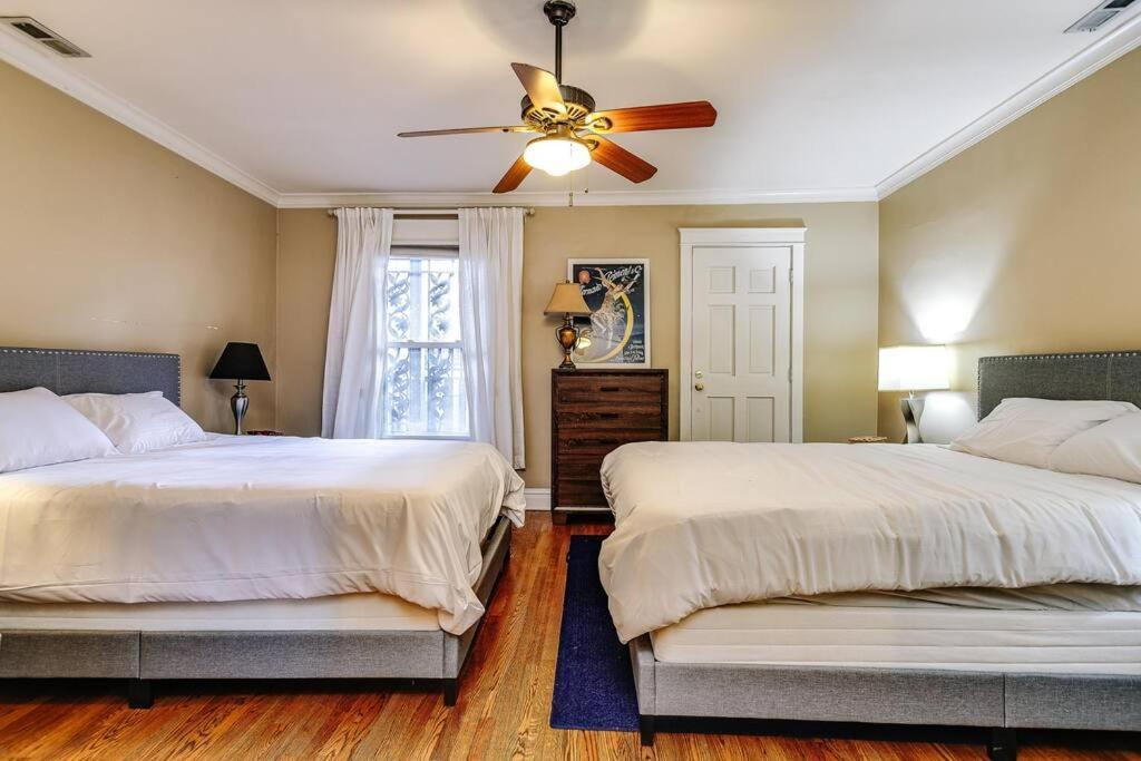 Appartement Historic And Unique Brownstone In Gold Coast - Downtown - 3 à Chicago Extérieur photo